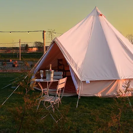 Witham Grange Glamping Hotel LINCOLNSHIRE Exterior photo