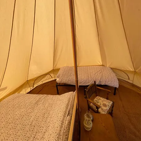 Witham Grange Glamping Hotel LINCOLNSHIRE Exterior photo