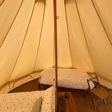 Witham Grange Glamping Hotel LINCOLNSHIRE Exterior photo